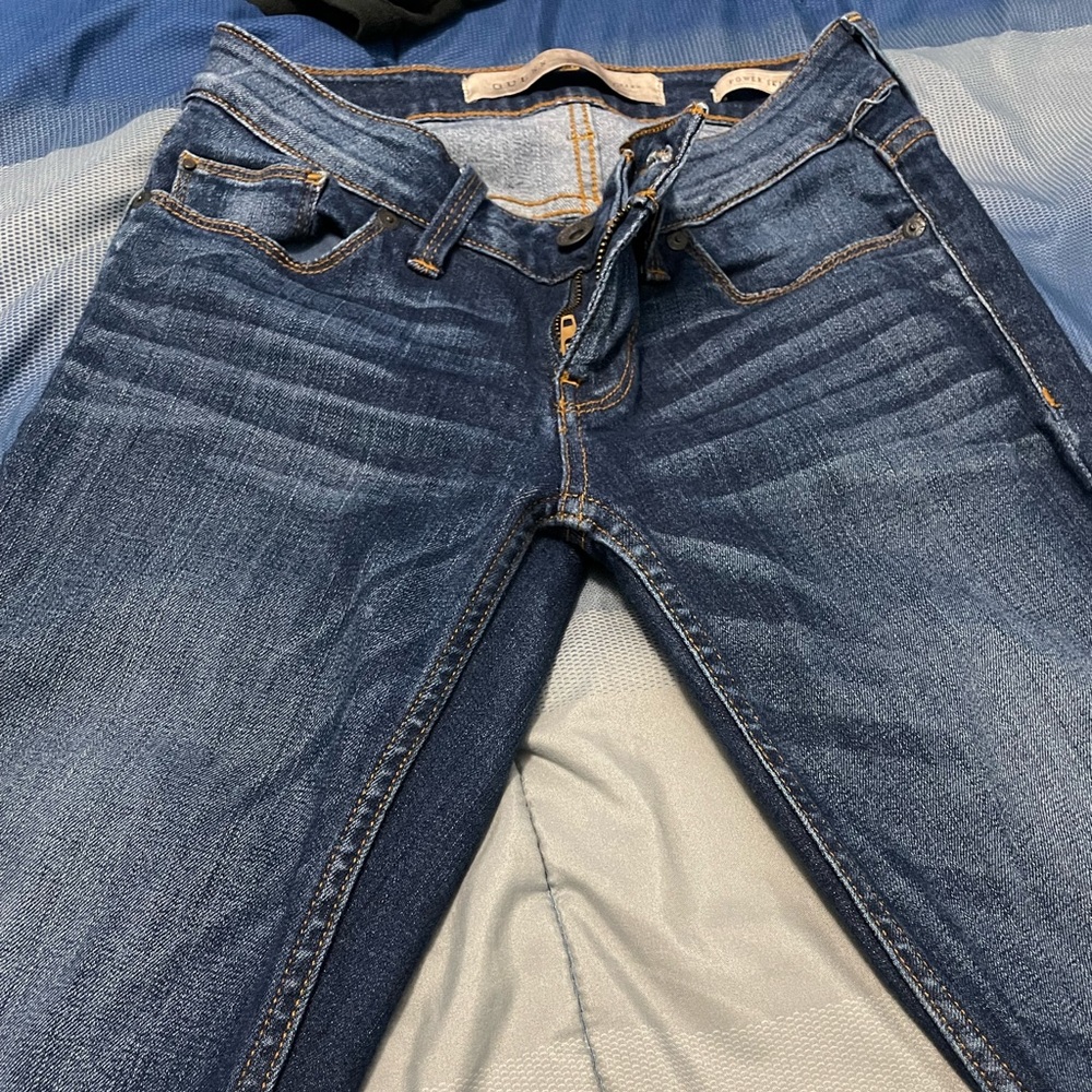Guess Jean